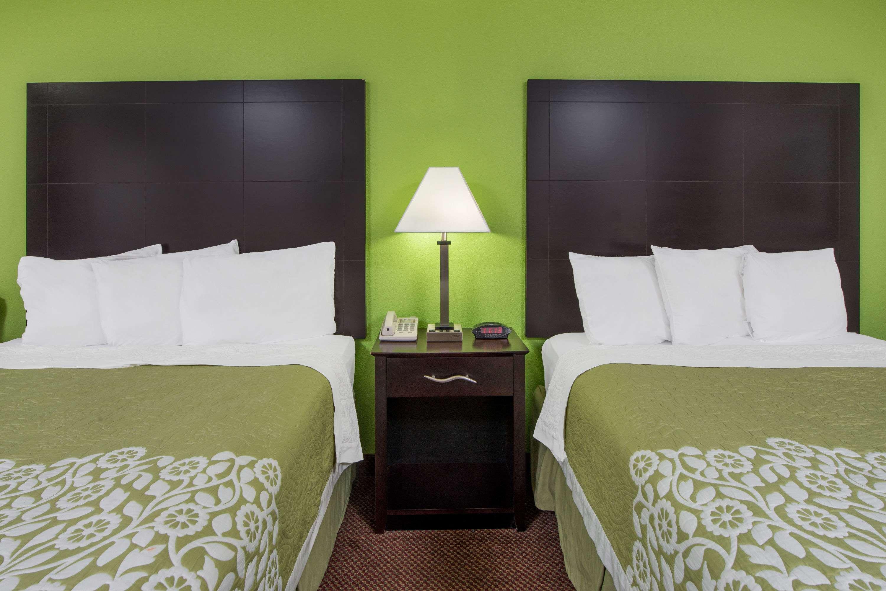 Days Inn By Wyndham Calvert City - Paducah East Buitenkant foto