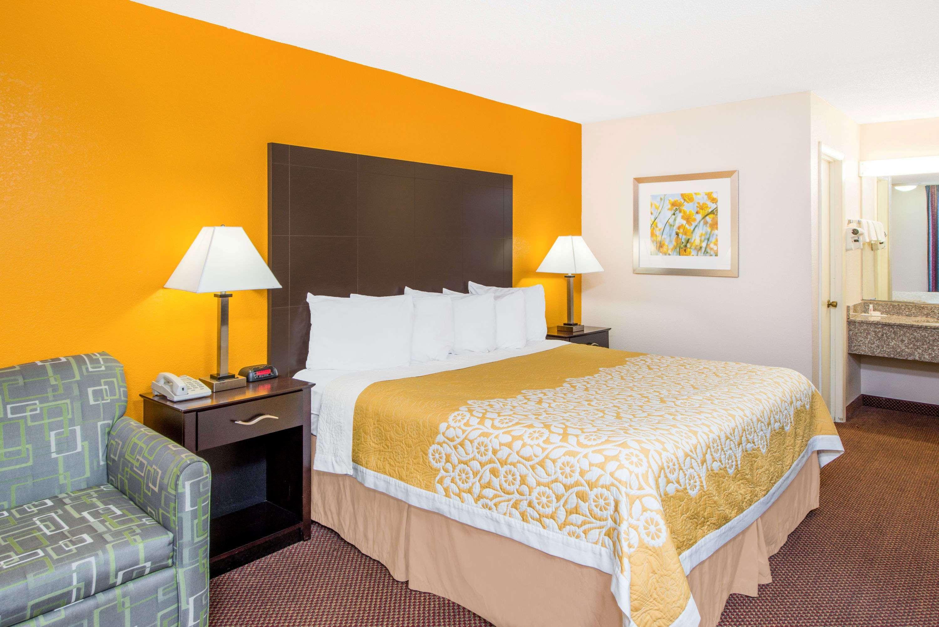 Days Inn By Wyndham Calvert City - Paducah East Buitenkant foto