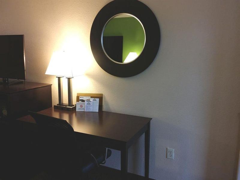 Days Inn By Wyndham Calvert City - Paducah East Buitenkant foto